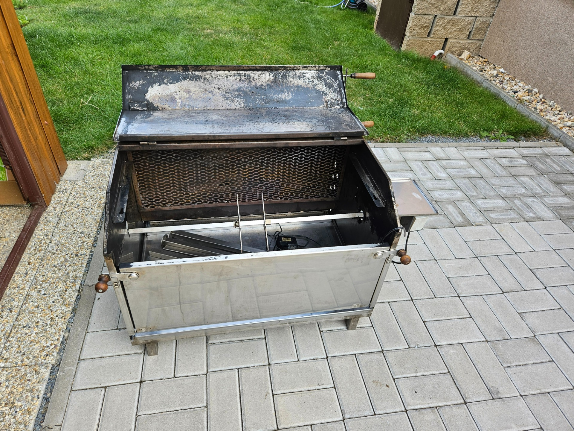 Gril na sele menší, 40 kg
